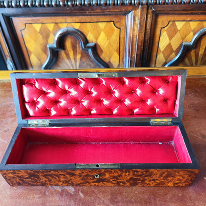 Guantera de raíz de nogal época Napoleón III. Francia SXIX