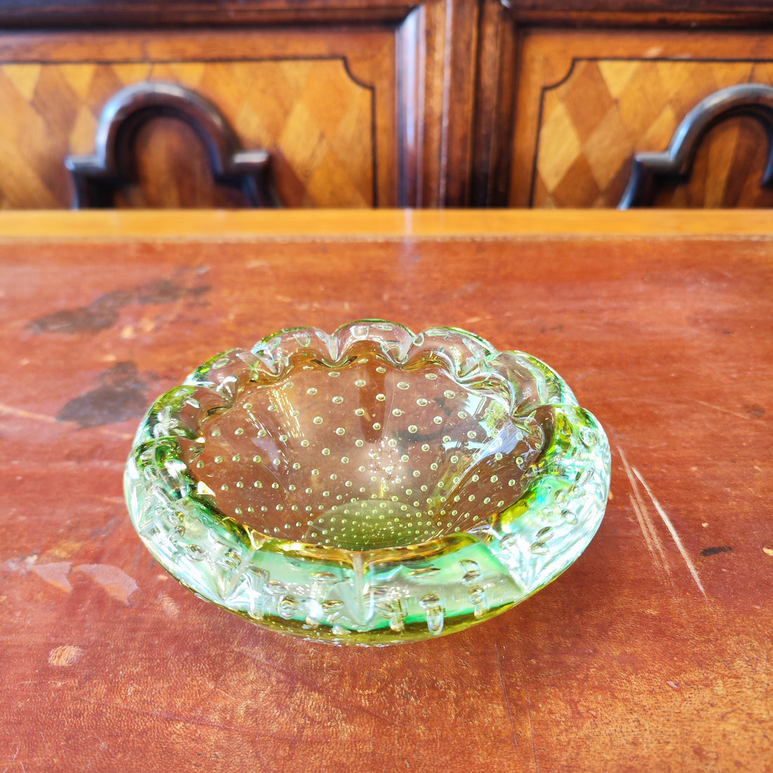 Cenicero Yungay verde lima burbujitas. Chile SXX