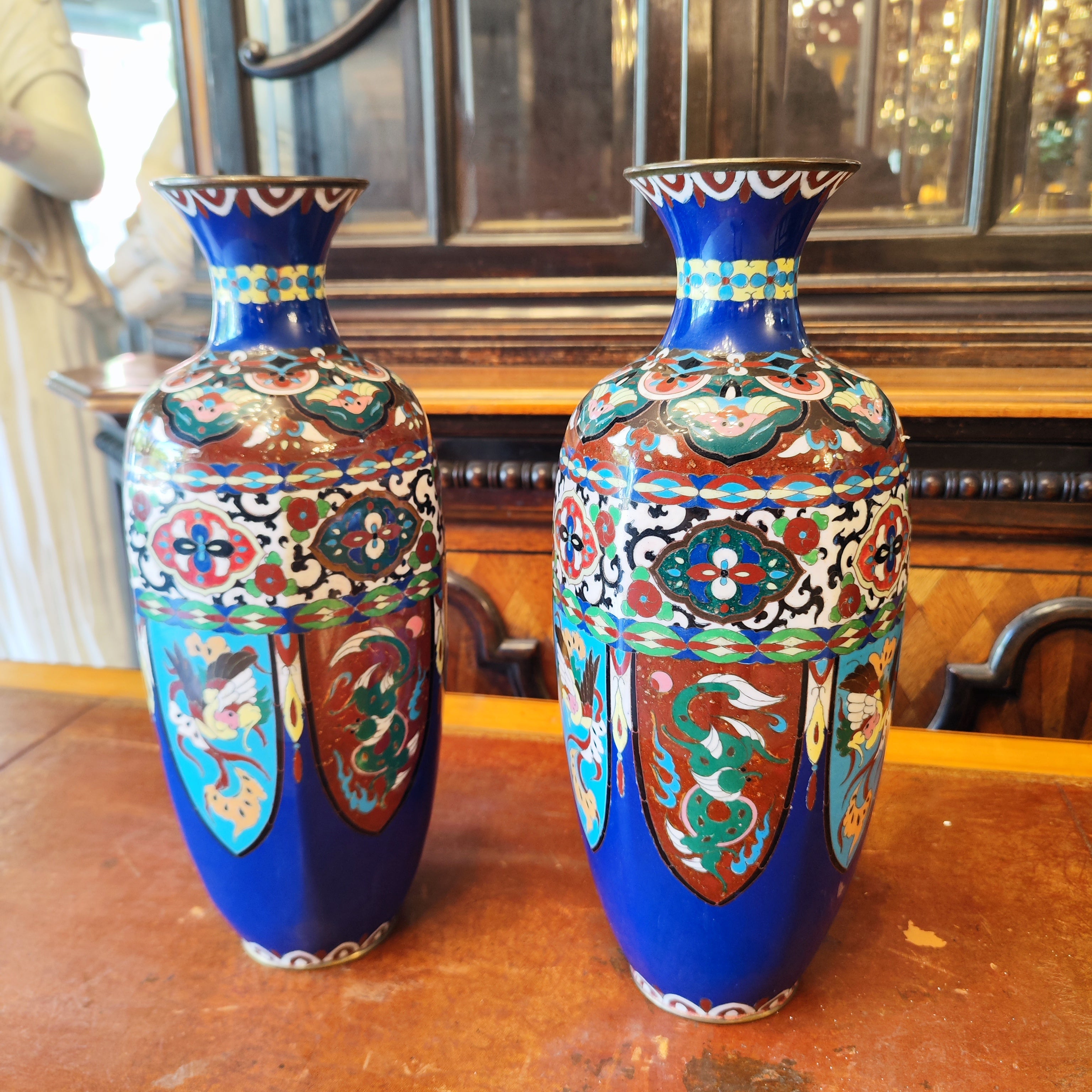 Par de cloissone japoneses Meji. Japón SXIX