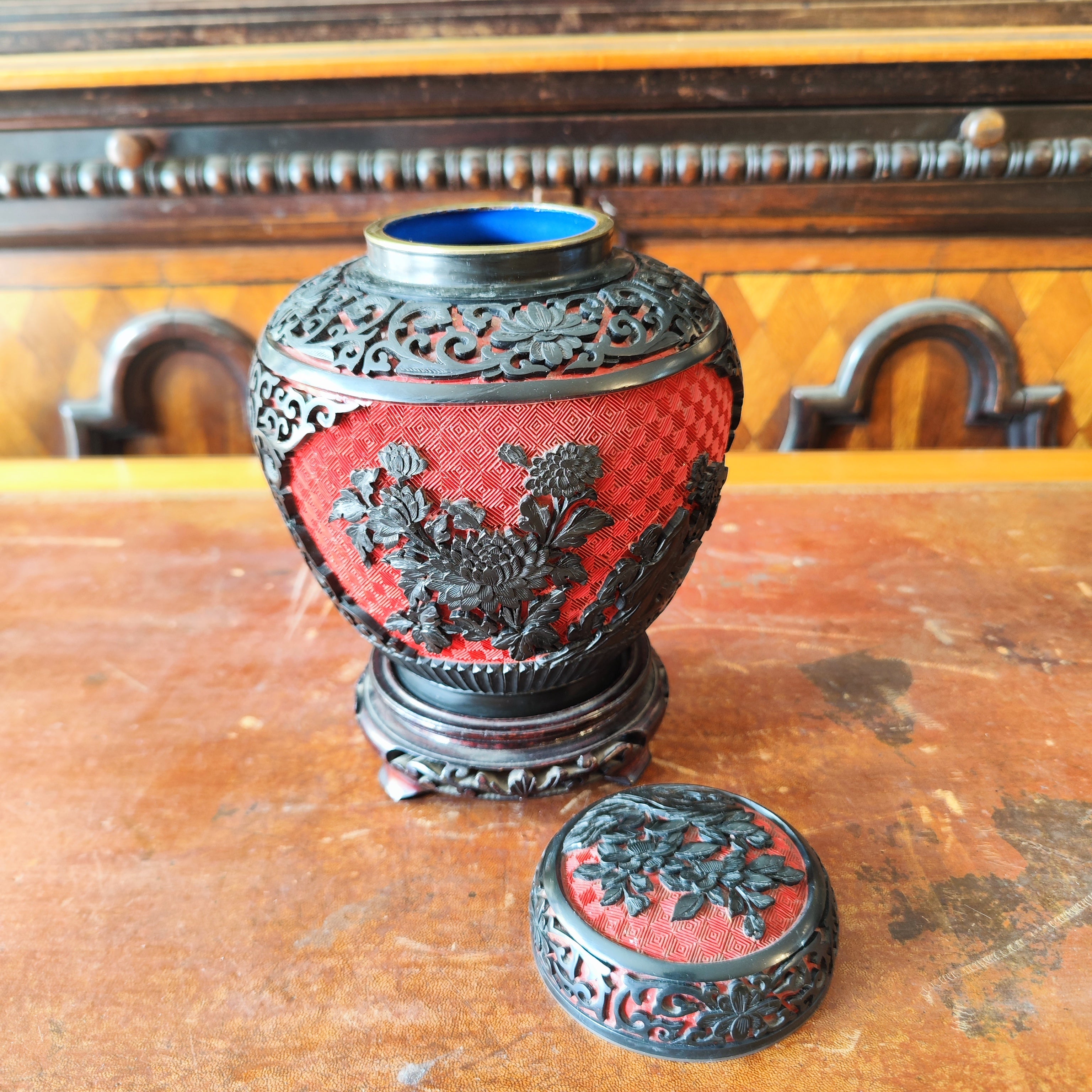 Jarron de jengibre laca china cinnabar. China SXIX