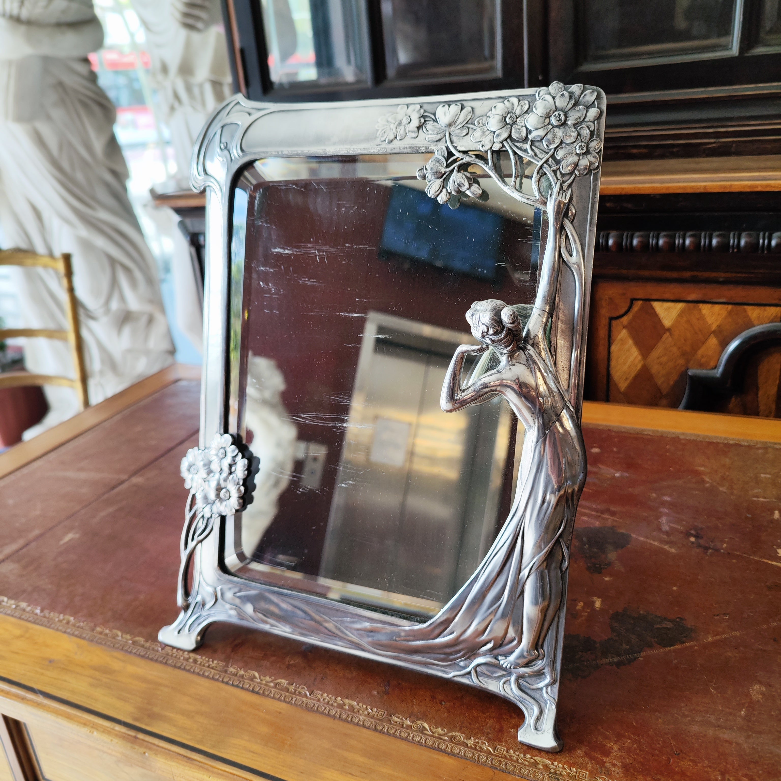 Espejo WMF "primer cuco" época Art Nouveau. Alemania SXX