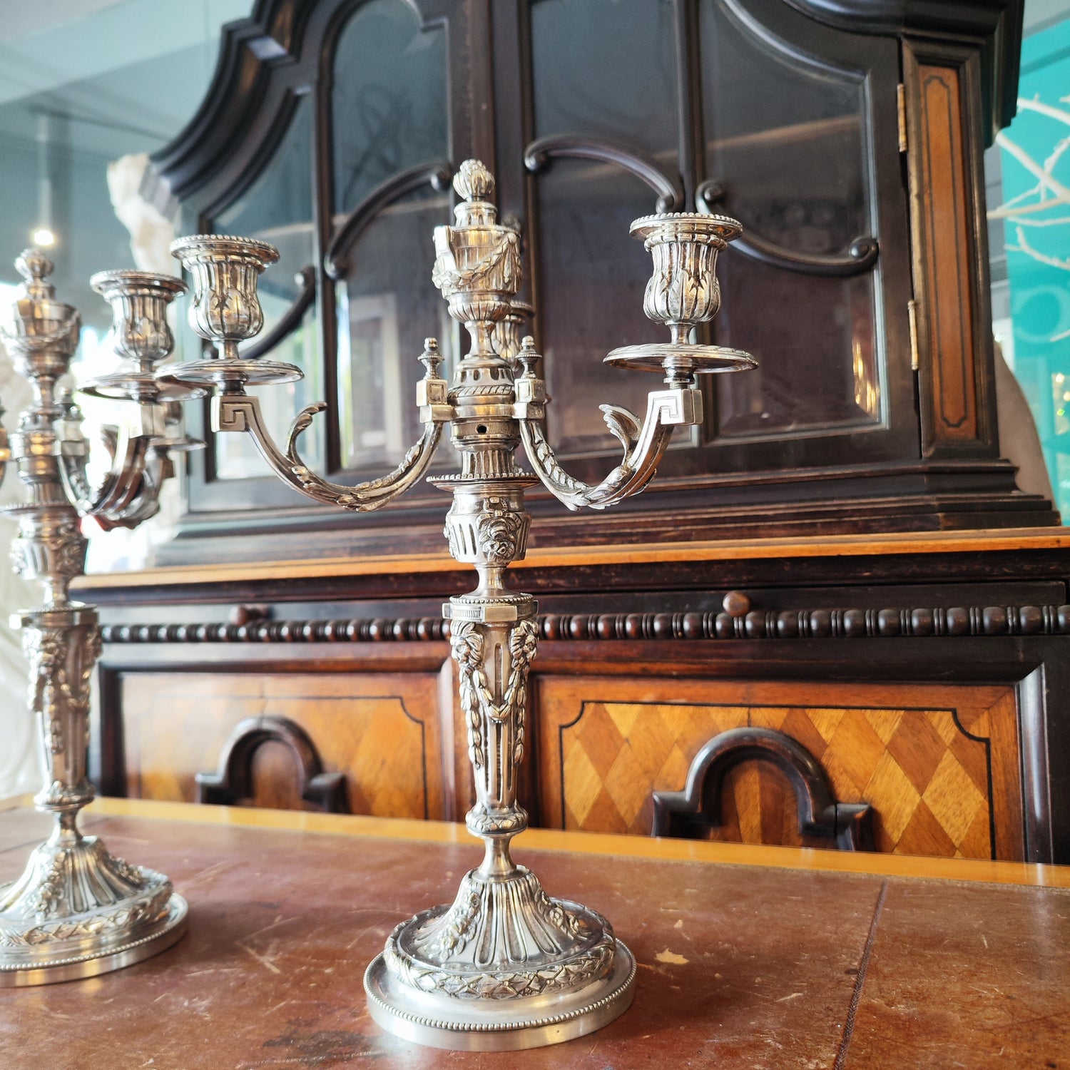 Gran par de candelabros luis XVI. Francia SXVIII