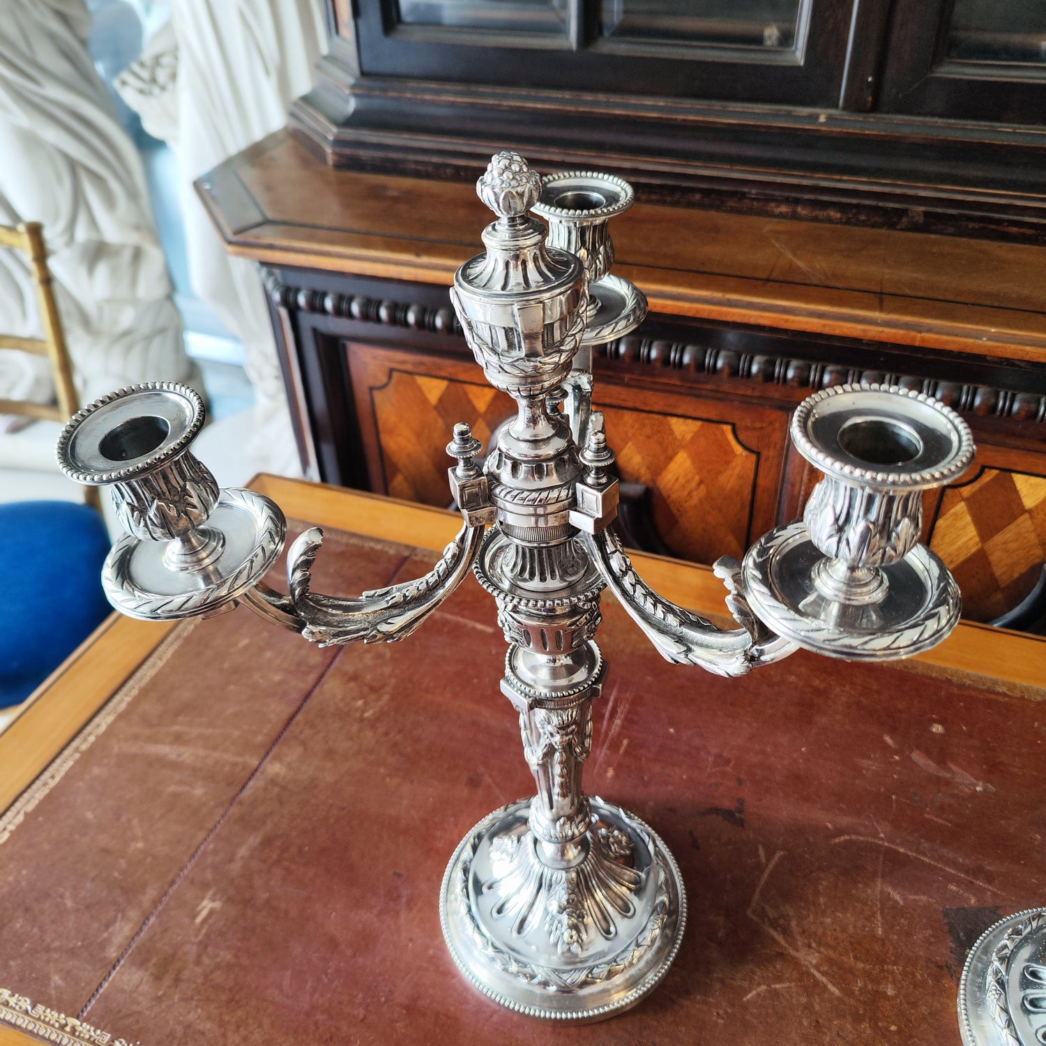 Gran par de candelabros luis XVI. Francia SXVIII