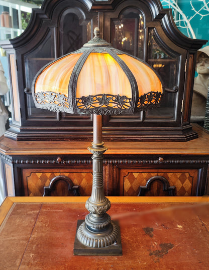 Lampara Art Nouveau opalina. EEUU SXX