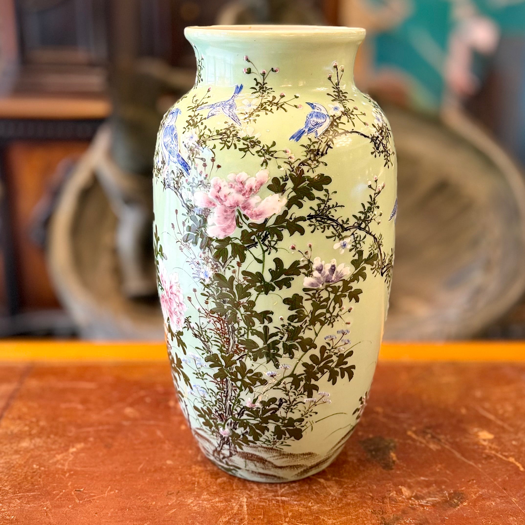 Jarrón japones de caolín periodo Meiji. Japón SXIX