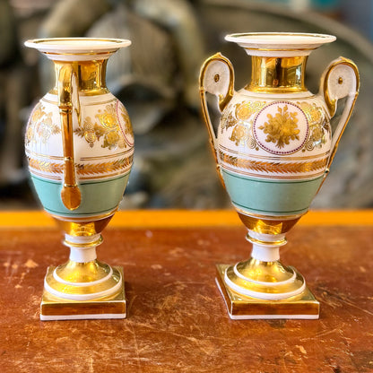 Par de jarrones epoca Napoleon III. Francia SXIX