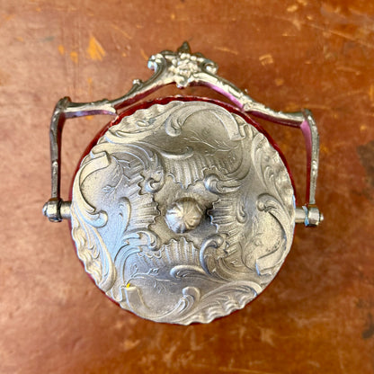 Dulcero francés de vidrio iridiscente fucsia Art-Nouveau. Francia principios SXX