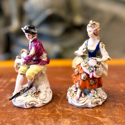 Pareja de porcelanas alemanas, Sitzendorf. Alemania SXIX
