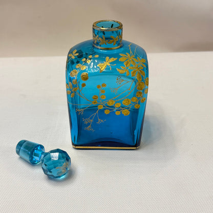 Botella de vidrio esmaltada Art-Nouveau con motivos orgánicos dorados. Francia SXX