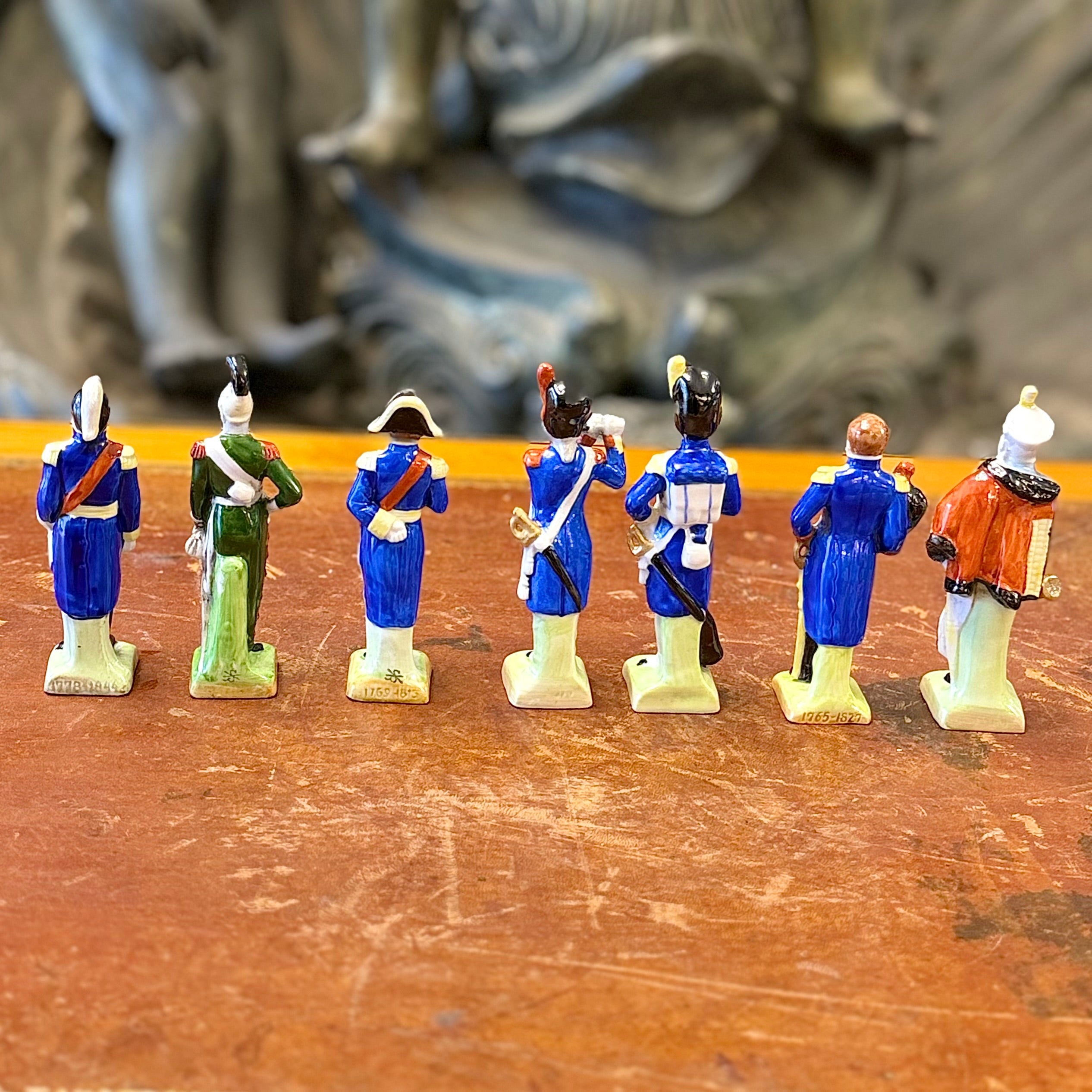 Conjunto de siete figuras de porcelana Scheibe-Alsbach de mariscales Napoleónicos. Alemania SXIX