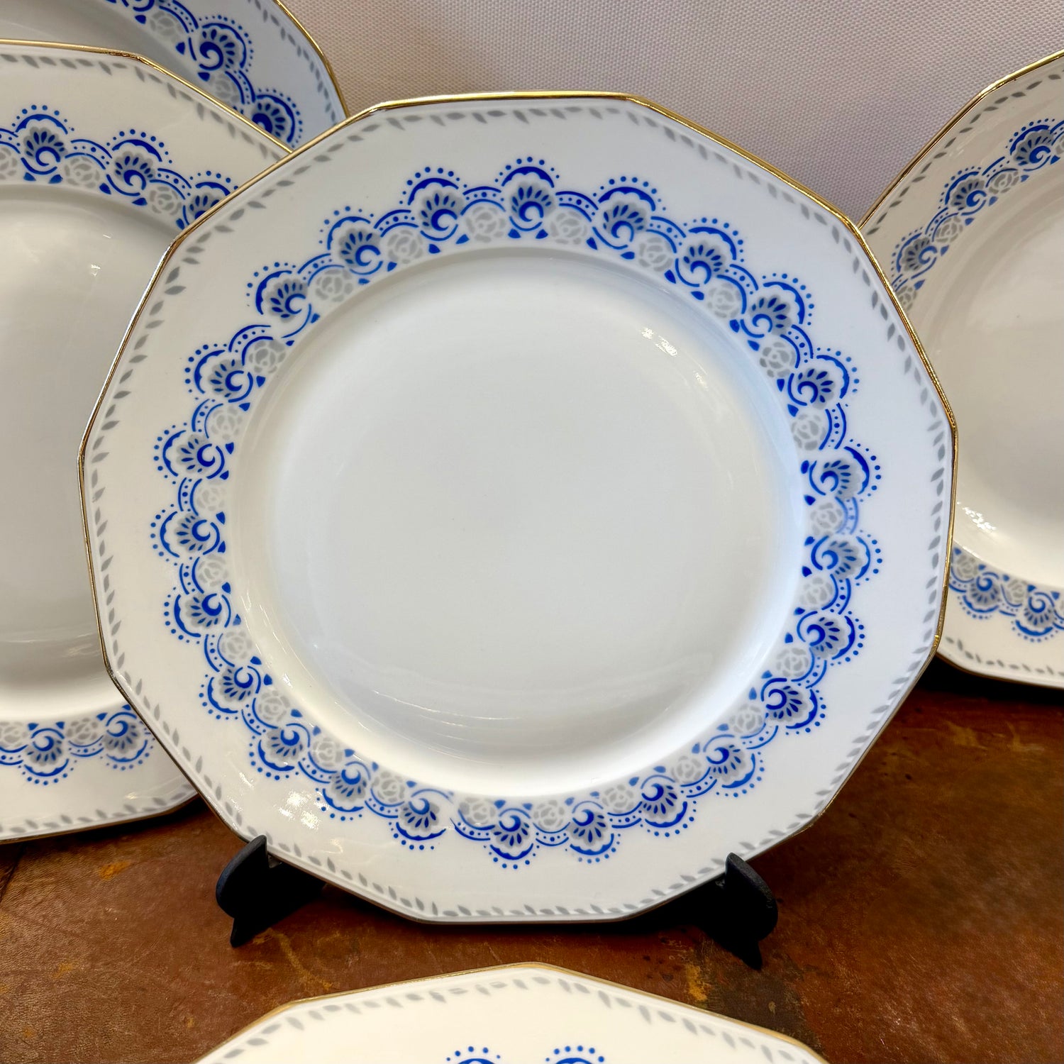 Vajilla de porcelana francesa Limoges France Art-Deco. Francia SXX