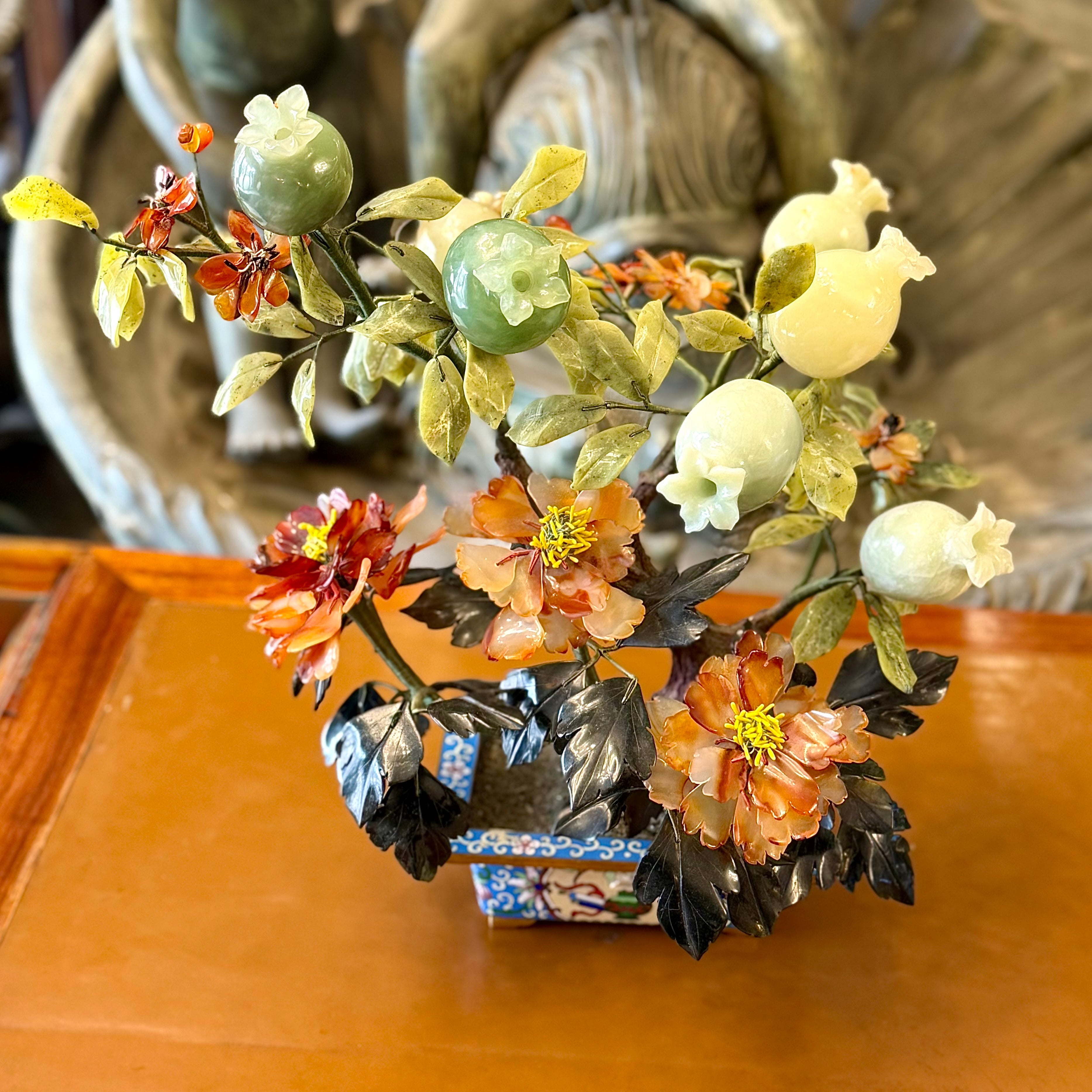 Maravilloso árbol chino de piedra dura y cloissone. China SXIX