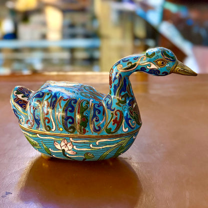 Joyero chino pato de cuello largo cloissone celeste. China SXIX