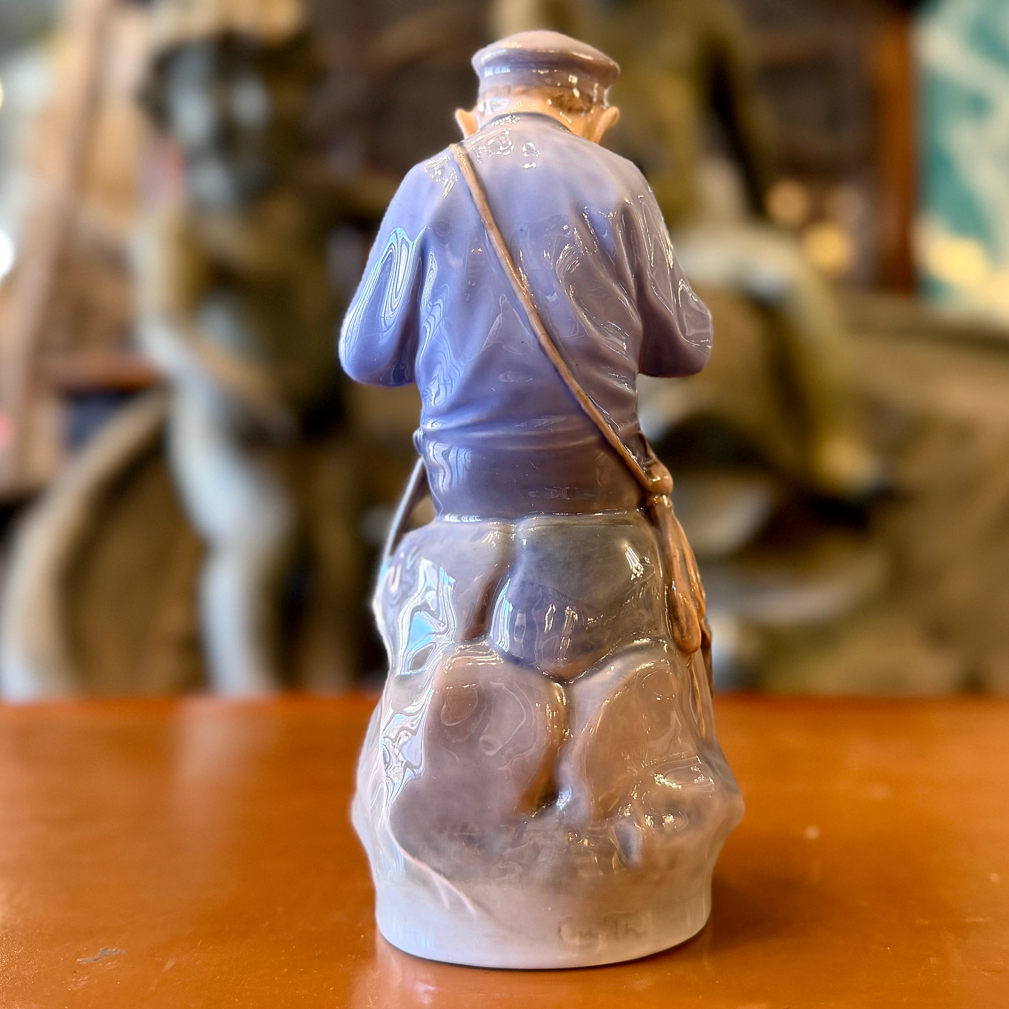 Figura de porcelana danesa Royal Copenhagen. Dinamraca SXX