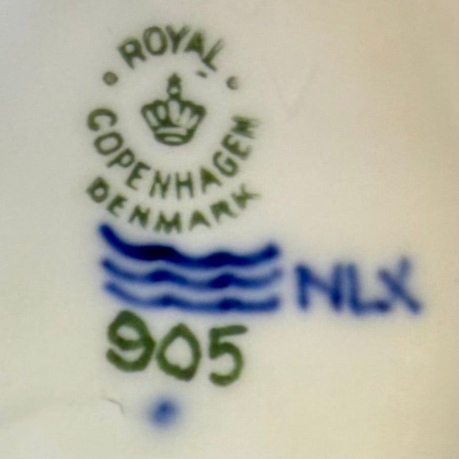 Figura de porcelana danesa Royal Copenhagen. Dinamraca SXX