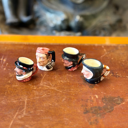Set de 4 Tobys Royal Doulton. Inglaterra SXX