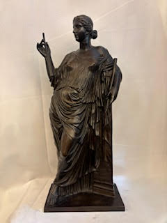 Escultura de Euterepe Firmada BARBEDIENNE y COLLAS. Francia SXIX